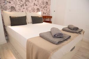 Posteľ alebo postele v izbe v ubytovaní Luxury Apartment Picasso by Nagoa Homes