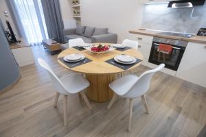 Galería fotográfica de Larissa Luxury Suite en Larisa