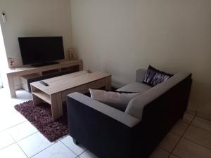 TV/trung tâm giải trí tại Appartement cosy centre ville