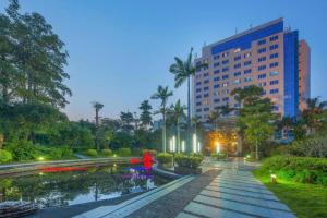 Κήπος έξω από το Fliport Garden Hotel Xiamen Airport