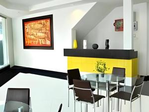 Χώρος καθιστικού στο Rumah Tumpangan Abby