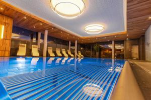Piscina di Hotel Kaprunerhof o nelle vicinanze