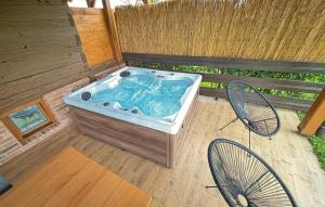 Ảnh trong thư viện ảnh của Stunning Home In Velika Jamnicka With Sauna ở Pisarovina