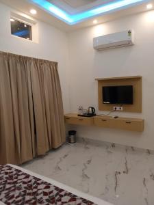 Φωτογραφία από το άλμπουμ του Shree Radha inn σε Ayodhya