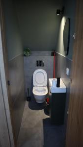 Ένα μπάνιο στο Chill domek +10 φωτογραφίες