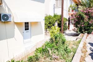 En have udenfor Katerina's house