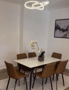 Φωτογραφία από το άλμπουμ του شقة lvaisa الفندقيه σε Umm Uthainah