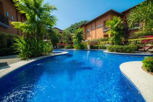 Πισίνα στο ή κοντά στο Veranda 6F - 2bdr 2 bth