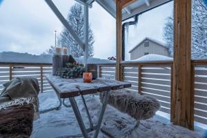 Tromsø Town and Nature 2 bedroom apt om vinteren