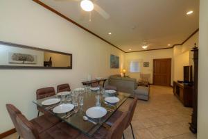 Χώρος καθιστικού στο Veranda 8H 3 bedr 3 bath