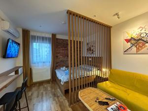 Μια τηλεόραση ή/και κέντρο ψυχαγωγίας στο Centar Crnjanski 2