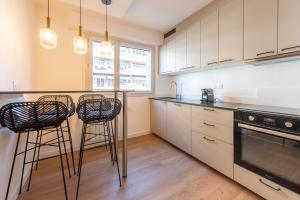 Kuchyň nebo kuchyňský kout v ubytování M055 Marquer T4 lumineux