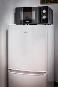 O bucătărie sau chicinetă la Compact Luxury by JR City Apartments