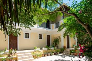 Foto dalla galleria di Hara Studios a Laganas