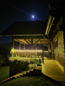 Vườn quanh Kuca Breg