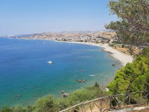 Phong cảnh thiên nhiên gần căn hộ +3 ảnh