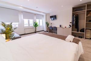 Et tv og/eller underholdning på Rental Room PZ100