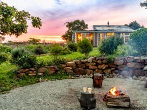 Un jardín fuera de The Good Earth Farm