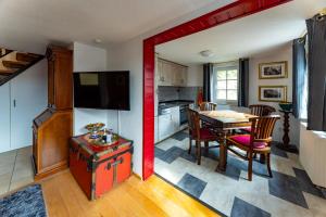 Η κουζίνα ή μικρή κουζίνα στο Fewo Heidenheim