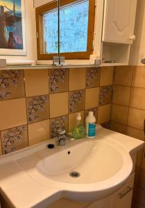 Koupelna v ubytování Lapinkangas Yksiö 60m2 paritalossa, oma piha ja sauna