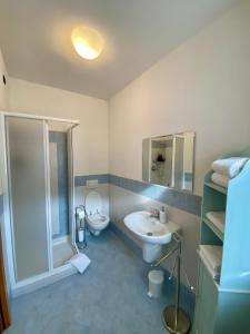 Ένα μπάνιο στο La Casa Dei Nonni +9 φωτογραφίες