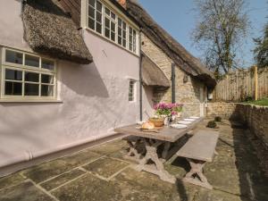 En have udenfor Holly Cottage