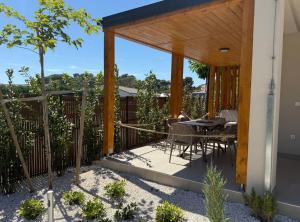 Balkón nebo terasa v ubytování Apartments Arti Homes Rab Banjol