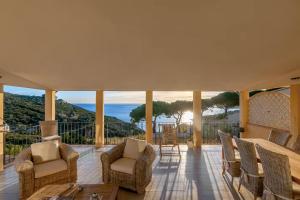 Φυσικό τοπίο κοντά σε αυτή η παραθεριστική κατοικία