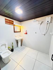 Phòng tắm tại Sigiriya Arecanut Garden