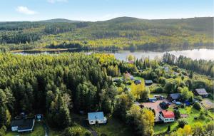 Φυσικό τοπίο κοντά σε αυτή η παραθεριστική κατοικία