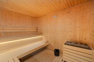 Galería fotográfica de LET'S SEA 55 Apartment with Sea View, Sauna & Pool and Parking by Noclegi Renters en Gąski