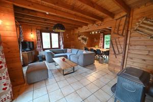 Χώρος καθιστικού στο Chalet Le Mirador