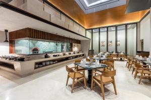 Posezení v ubytování Radisson Hotel Phagwara