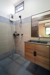 Un baño de Just A Nap Khaoyai