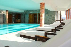 The swimming pool at or close to Hotel & Residence Hochriegel