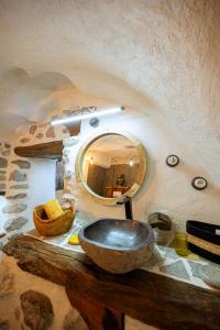 Φωτογραφία από το άλμπουμ του Chambre d'Hôte La Bergerie des Roses σε La Bâtie-Montsaléon