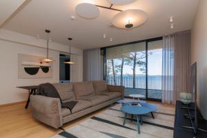 Χώρος καθιστικού στο Reute Residentsid
