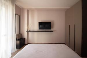 Et tv og/eller underholdning på My Fiorella Apartment