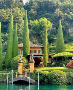 Κήπος έξω από το R. & M. RELAX Appartamento con giardino, barbecue