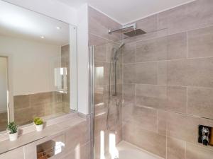 Ένα μπάνιο στο Oversands View +46 φωτογραφίες