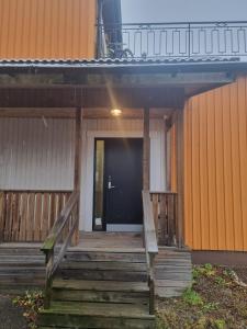 Το κτήριο όπου στεγάζεται  το διαμέρισμα +52 φωτογραφίες