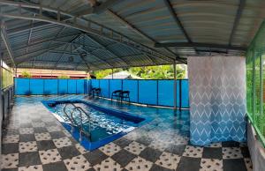 Πισίνα στο ή κοντά στο UDUPI HOMESTAY - Hill Top Villa