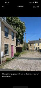 Bygningen som feriehuset ligger i