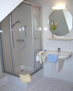 Et badeværelse på Baumanns Ferienhof Am See + 47 billeder