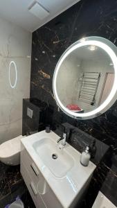 Ένα μπάνιο στο Автовокзал ЖК Great House +7 φωτογραφίες