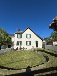 Το κτήριο όπου στεγάζεται  το σαλέ +15 φωτογραφίες