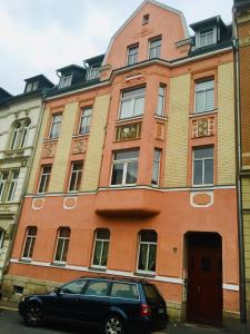 Το κτήριο όπου στεγάζεται  το διαμέρισμα