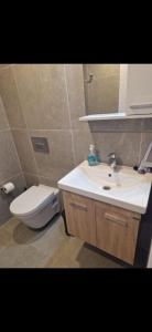 Koupelna v ubytování CoveDream Studio Sun Valley Esentepe + 11 fotografií