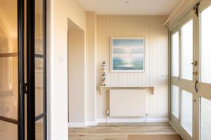 Koupelna v ubytování Coastal Comfort for 6 Felpham Beach