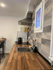 Kuchyň nebo kuchyňský kout v ubytování Mediona II